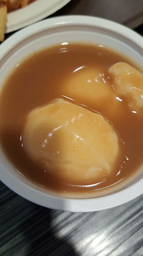 Arnold's Fried Chicken - Hospitality and gastronomy