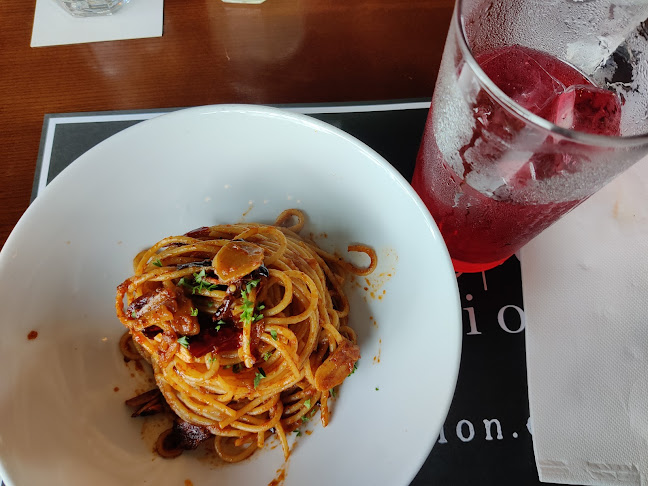 1 Pasir Ris Cl, #02-337/338, Singapore 519599