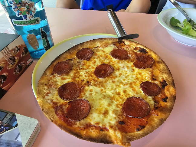 Saizeriya - Hospitality and gastronomy