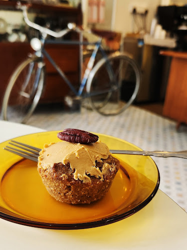 Pelle and Pepe Bread - Hospitality and gastronomy