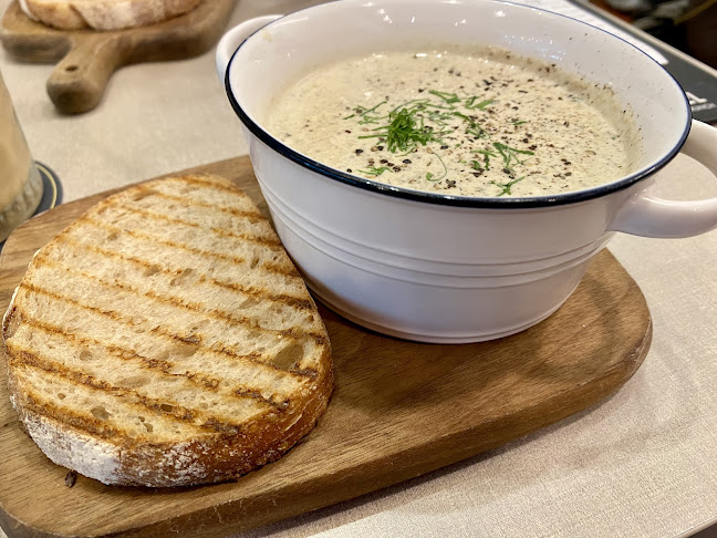 Refuel J9 - Singapore