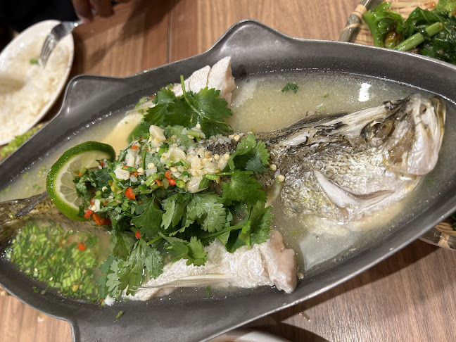 Opinii despre Sanook Kitchen - PLQ Mall în Singapore - Hospitality and gastronomy