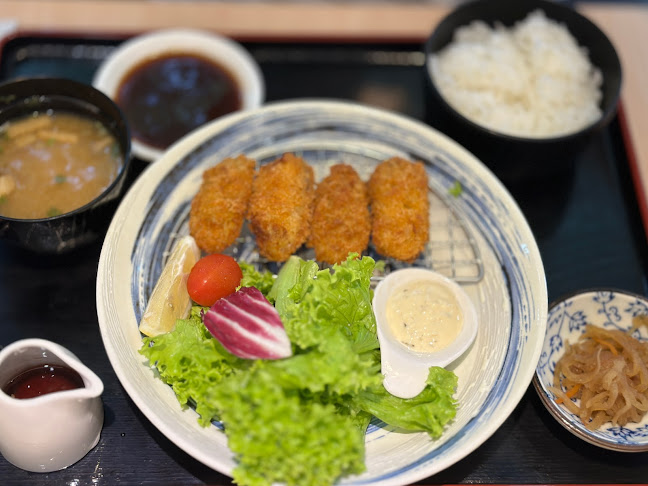 120 Adam Rd, Singapore 289899