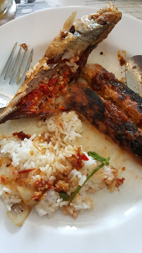 Ivins Peranakan Restaurant @ Binjai Park - Hospitality and gastronomy