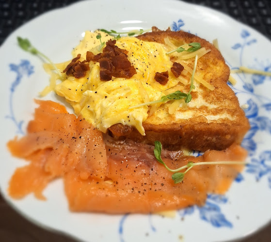 Comentarii opinii despre Shen & Co Cafe