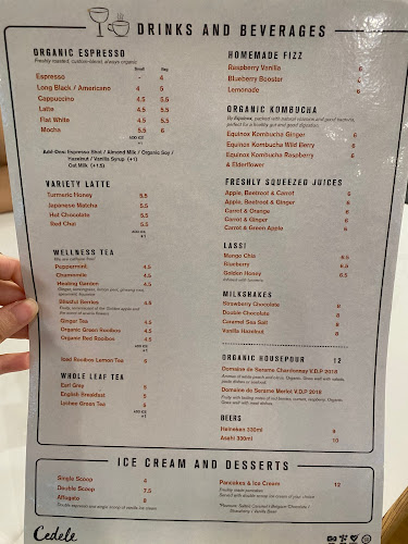 Opinii despre Cedele Bakery Kitchen în Singapore - Hospitality and gastronomy