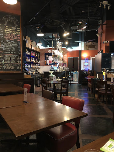 Opinii despre Mac's Cafe & Bar în Singapore - Hospitality and gastronomy