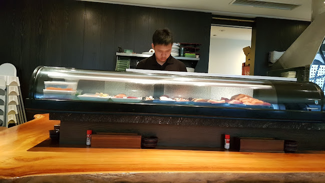 Comentarii opinii despre Standing Sushi Bar