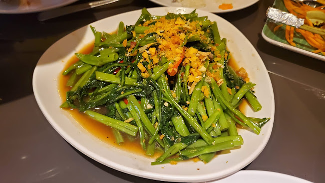 Comentarii opinii despre Naowarat Thai Cuisine