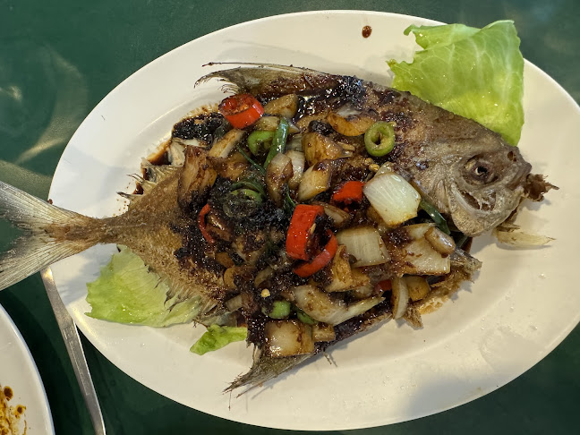 Opinii despre Ivins Peranakan Restaurant @ Binjai Park în Singapore - Hospitality and gastronomy