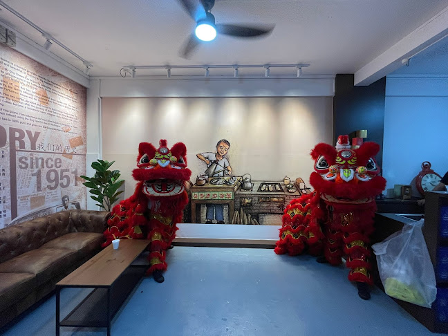 Blk 4 Jln. Bukit Ho Swee, #01-162, Singapore 162004