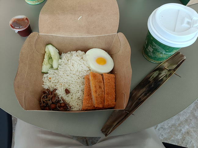 Opinii despre Crave Nasi Lemak - Terminal 2 în Singapore - Hospitality and gastronomy
