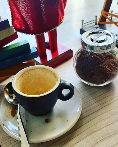 Craftsmen Coffee (Clarke Quay Central) - Hospitality and gastronomy