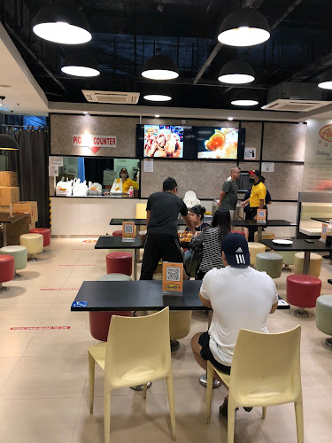 Hougang St 51, #01-49 Hougang Green Shopping Mall, Singapore 538719