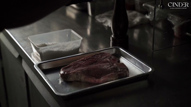 Comentarii opinii despre Cinder Steakhouse at Wheeler's Estate