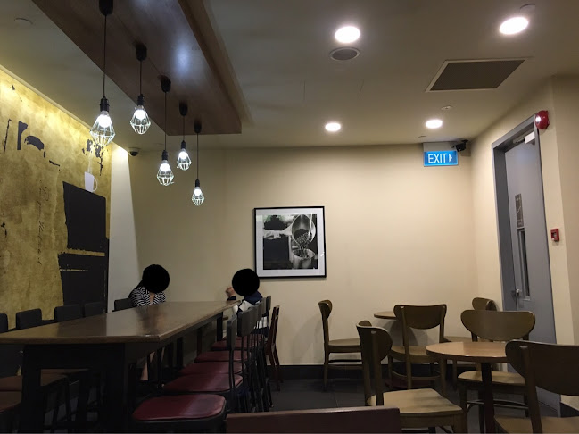 Comentarii opinii despre Starbucks Asia Square Tower