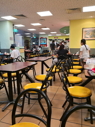 Opinii despre McDonald's în Singapore - Hospitality and gastronomy