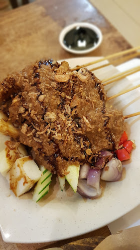 304 Orchard Rd, #04-25/27, Singapore 238863