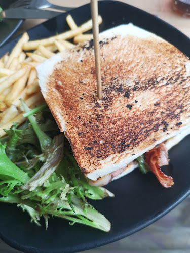 Fly by Shaker Lakers - Singapore