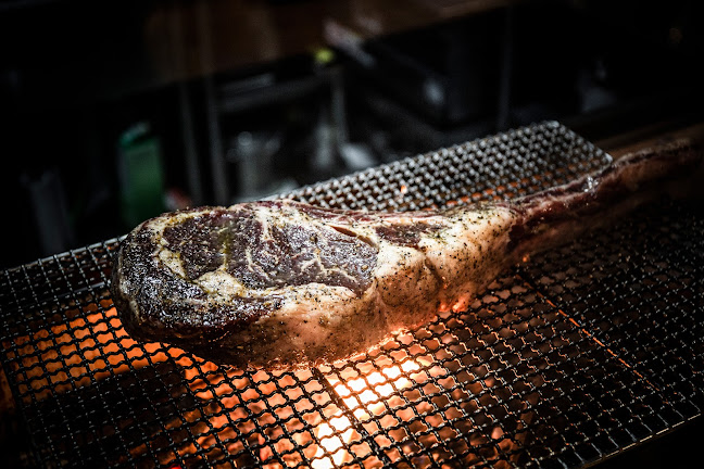 Maetomo Japanese cuisine Kaiseki & Sushi