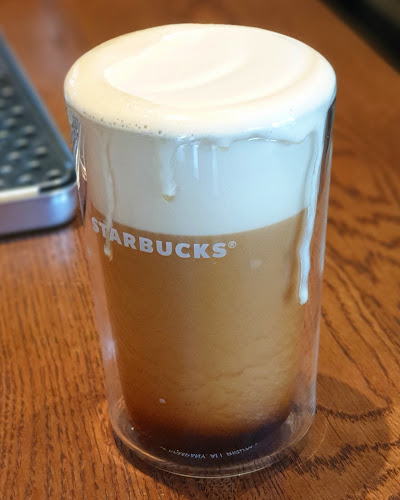 Starbucks 100AM - Singapore