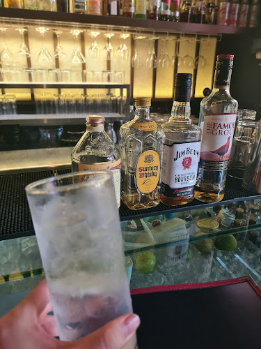 Opinii despre Takeda Garden Roof Top Bar în Singapore - Hospitality and gastronomy