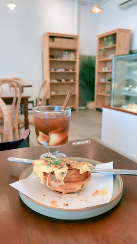 Comentarii opinii despre Simple Café 簡單。