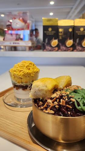 Opinii despre Durian Haus în Singapore - Hospitality and gastronomy