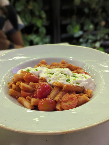 1 Nanson Rd, Singapore 238909