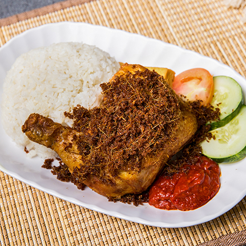 Comentarii opinii despre RITZ'S Kitchen (Jurong East) - Halal Certified