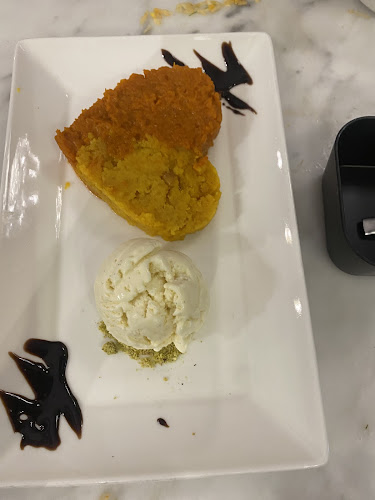 Opinii despre Zaffron Kitchen Star Vista în Singapore - Hospitality and gastronomy