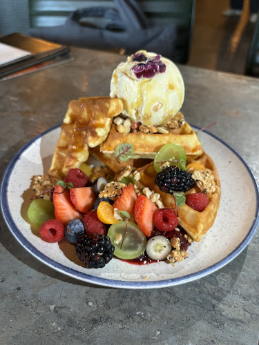 Opinii despre Symmetry în Singapore - Hospitality and gastronomy