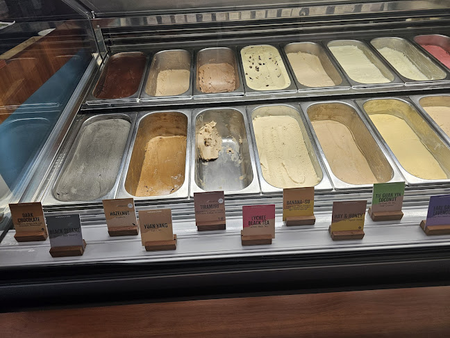 FATCAT Ice Cream & Coffee Boutique - Singapore