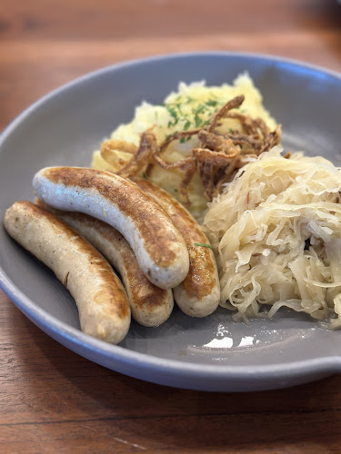 Opinii despre Brotzeit German Beer Bar and Restaurant - VivoCity în Singapore - Hospitality and gastronomy