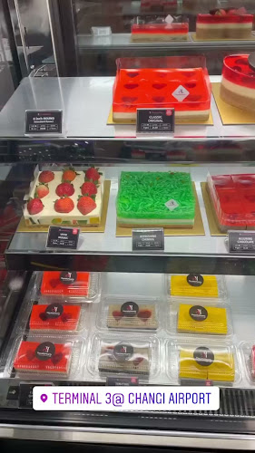 The JellyHearts@Airport Terminal 3