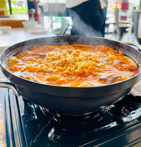 Opinii despre 88 Chicken (팔팔치킨) în Singapore - Hospitality and gastronomy