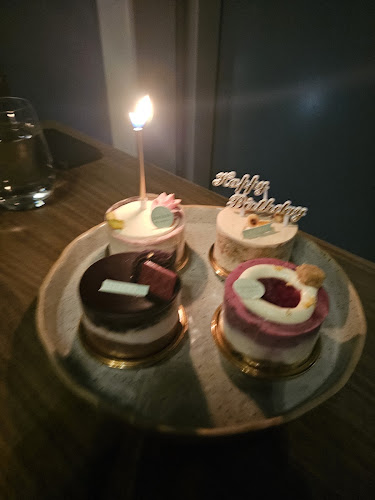 FLNT | Nikkei Restaurant & Bar - Hospitality and gastronomy