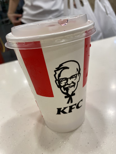 Opinii despre KFC ADMIRALTY în Singapore - Hospitality and gastronomy