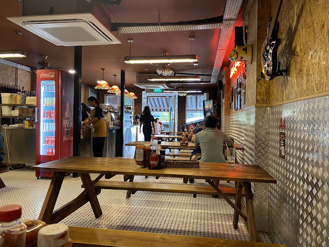 536 Upper Serangoon Rd, Singapore 534551