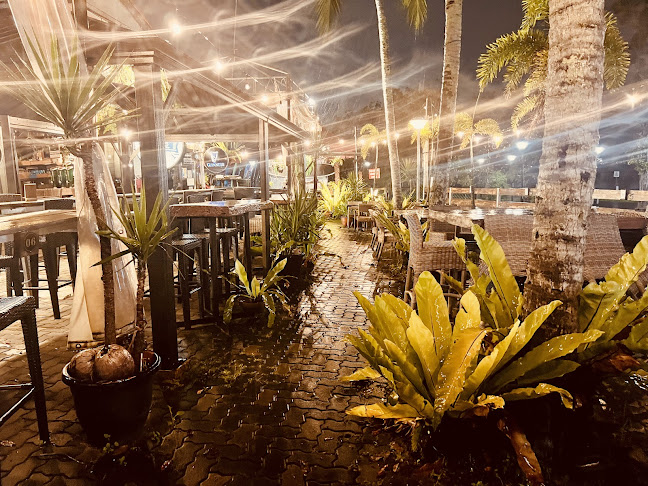 Ohana Beach House(Pasir Ris) - Hospitality and gastronomy