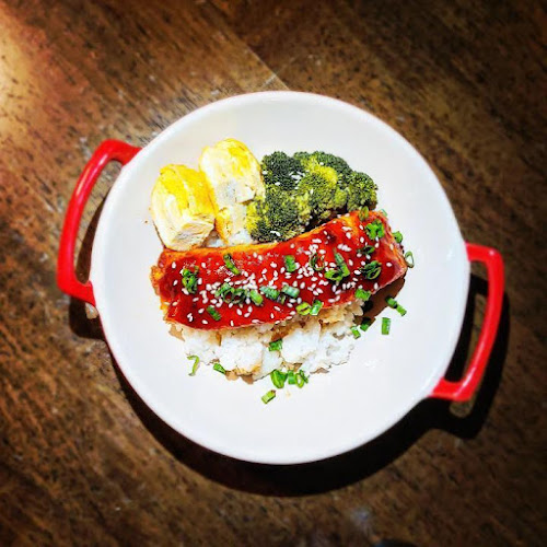 51 Hougang Ave 7, B1-59 Riverfront Residences, Singapore 533818