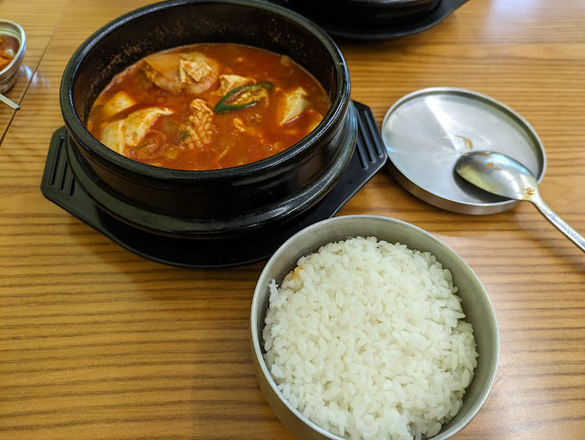 Nana Bunsik 나나분식 - Hospitality and gastronomy