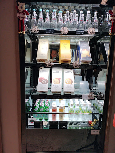 Opinii despre Paris Baguette Hillion Mall în Singapore - Hospitality and gastronomy