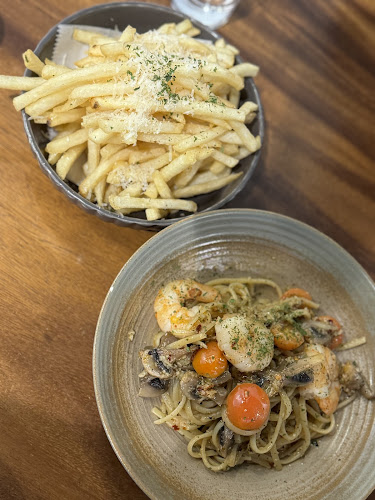 Thus Coffee - Hospitality and gastronomy