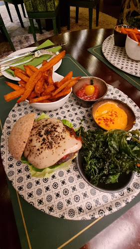 2 Cook St, Maxwell Reserve, Singapore 078857