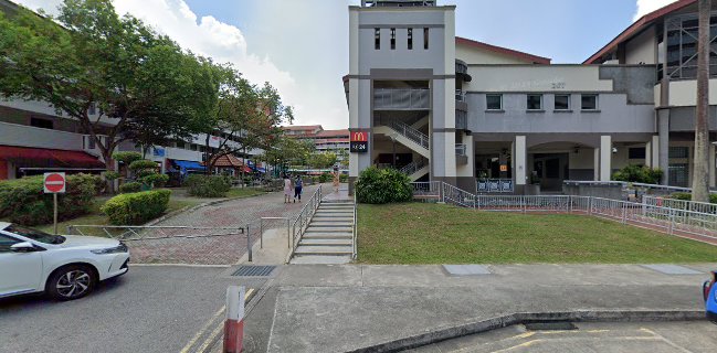 McDonald's Serangoon Avenue 3