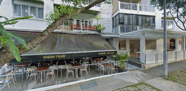 % Arabica Singapore Chip Bee Gardens