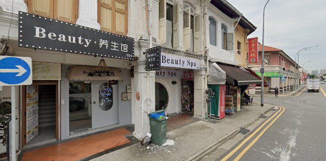 L32 Handmade Noodles