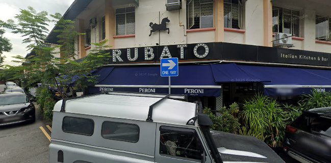 R Italian Kitchen & Smokehouse