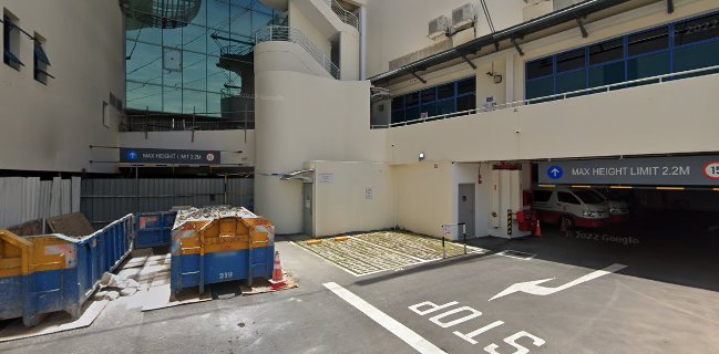 Pizza Hut Delivery - Choa Chu Kang Sports Centre